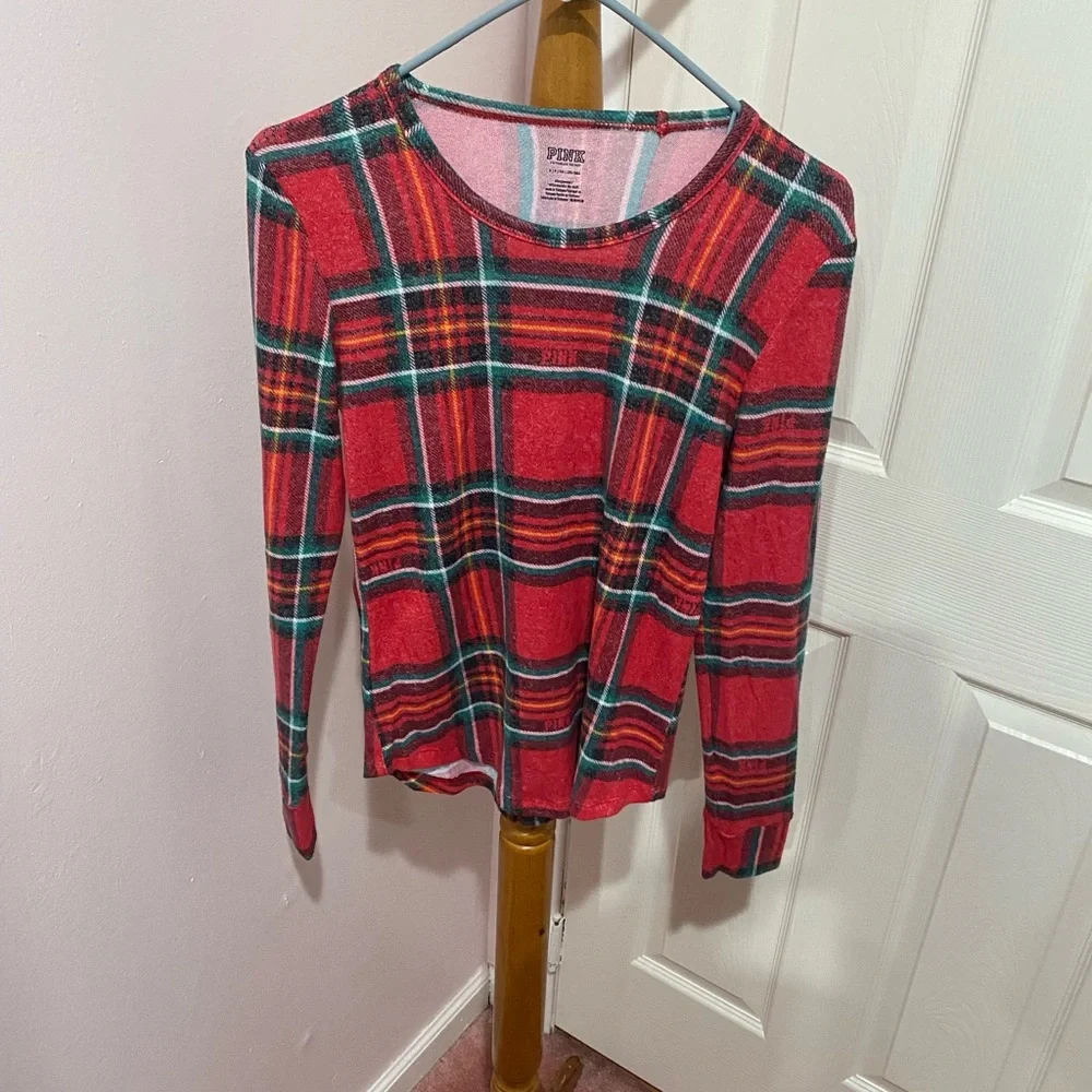 NWOT VS Pink Holiday themed pj set - Picture 2 of 6